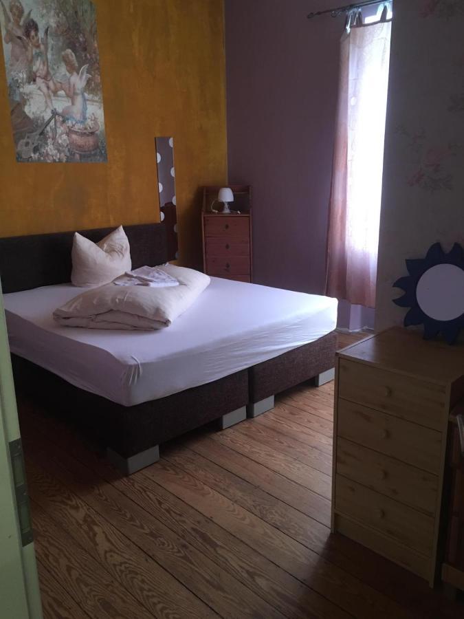 Zimmer Im Dachgeschoss Kaiserslautern Kültér fotó