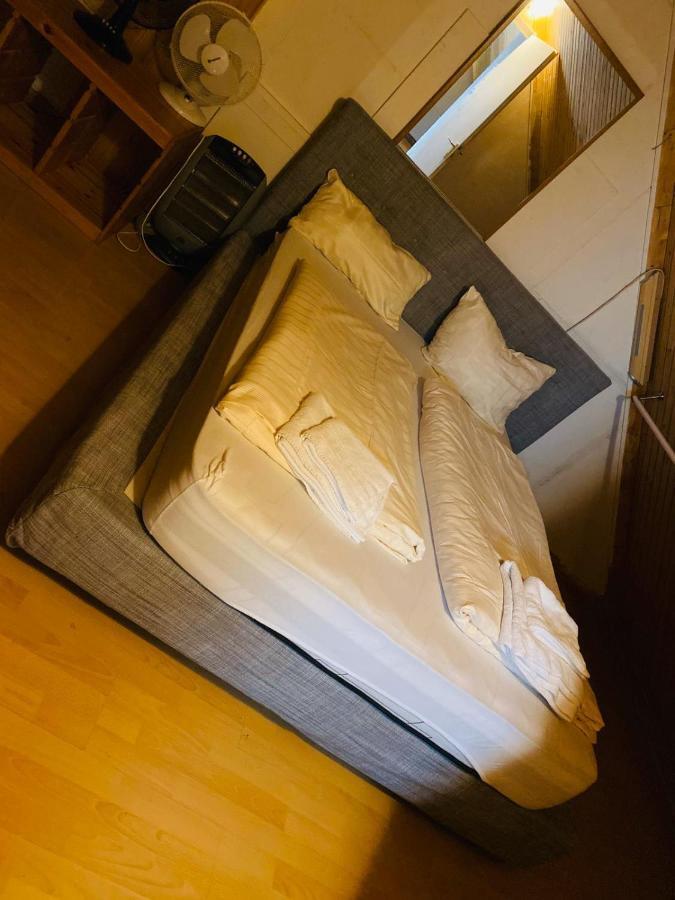 Zimmer Im Dachgeschoss Kaiserslautern Kültér fotó